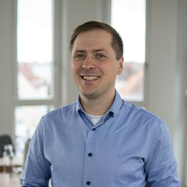 Jonas Flint, Geschäftsführer der DEJ Technology